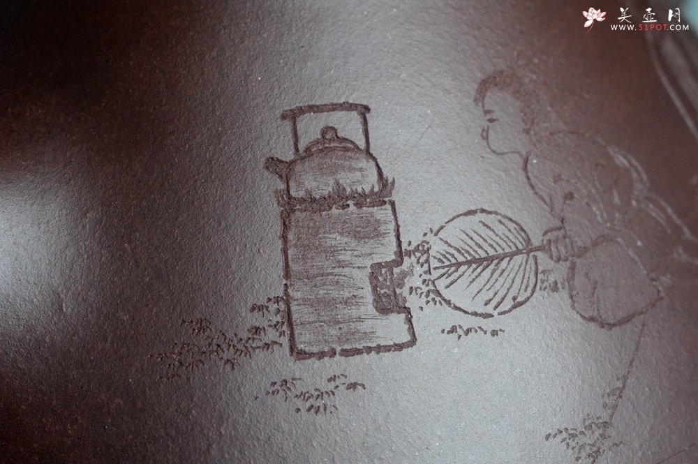 紫砂壶图片：实力派工艺师周斌 优质底槽青全手工精工 子冶石瓢壶 张听钢装饰人物 平生衣食随缘好 过得清闲便是仙 - 全手工紫砂壶网