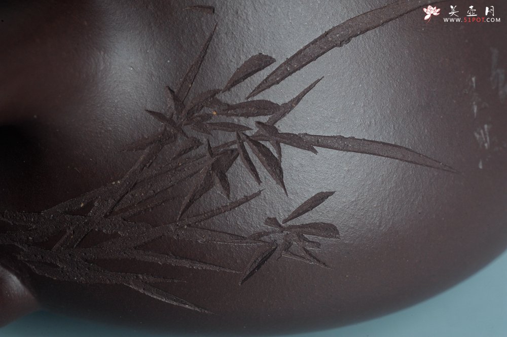 紫砂壶图片：实力派工艺师周斌 优质底槽青全手工精工满瓢壶 刘伟涛徒昊然装饰兰草图 一香已足压千红 - 全手工紫砂壶网