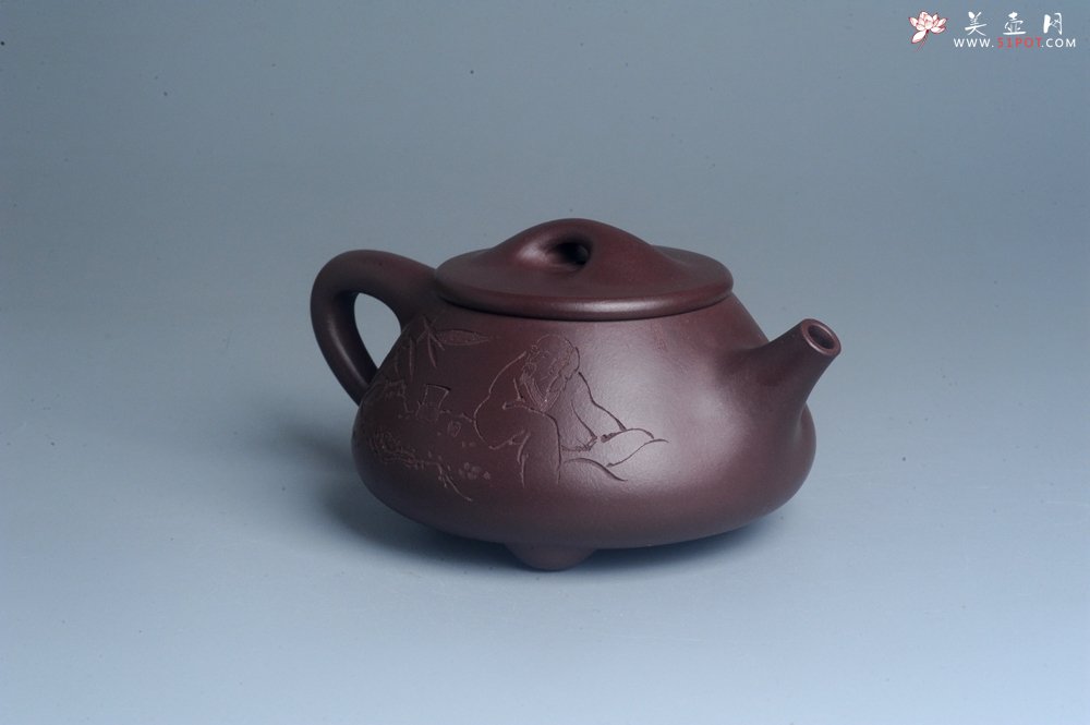 紫砂壶图片：实力派工艺师周斌 优质底槽青全手工精工满瓢壶 陶兴双刀装饰 特文气 玉壶写新竹 烹泉试乳茶 - 全手工紫砂壶网