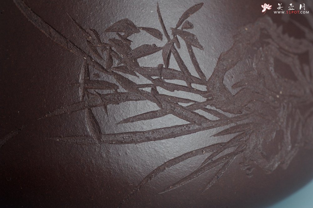 紫砂壶图片：实力派工艺师周斌 优质底槽青全手工精工满瓢壶 刘伟涛徒昊然装饰兰草图 一香已足压千红 - 全手工紫砂壶网