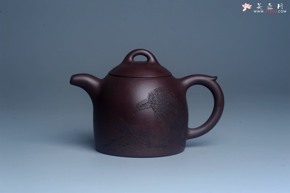 紫砂壶图片：实力派工艺师文砂苑堂主周斌 优质底槽青全手工精工秦权壶 鹰击长空 志在千里 - 全手工紫砂壶网