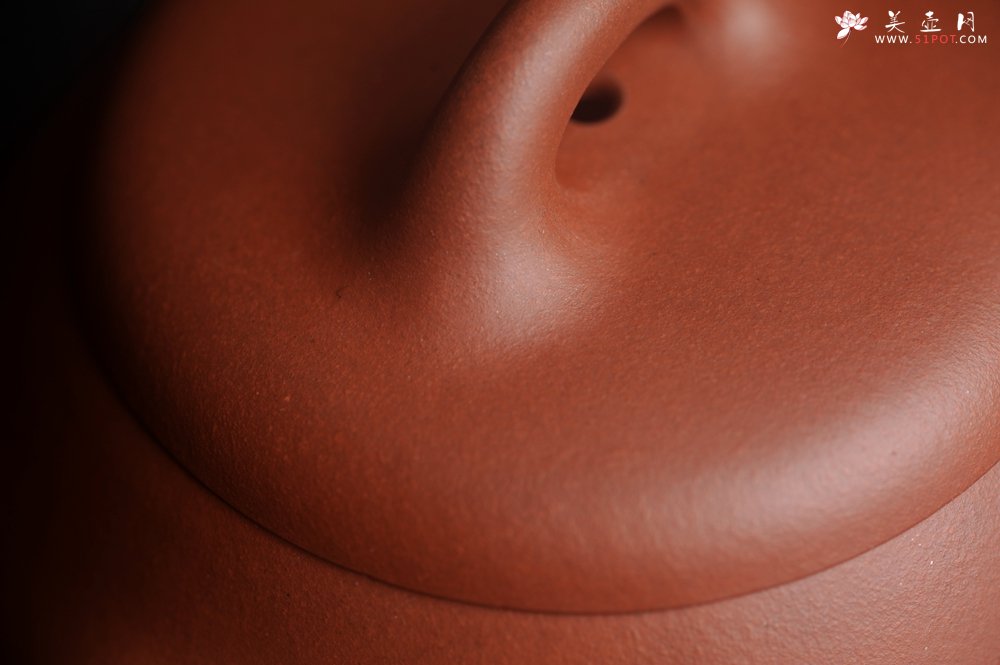 紫砂壶图片：潜力股周小培老师 老师家藏黄龙山一号井小红泥 全手工曼生石瓢 不肥而坚是以永年 - 全手工紫砂壶网