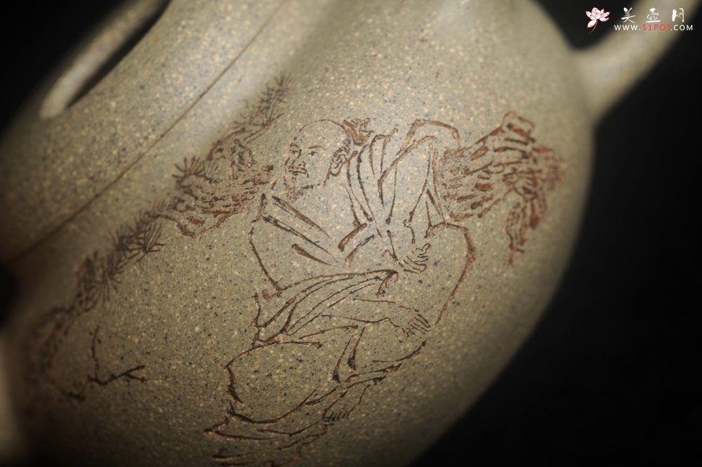 紫砂壶图片：实力派工艺师周斌 极品芝麻段泥 原创全手工牛韵壶 松涛烹雪醒诗梦 竹院浮烟荡俗尘 - 全手工紫砂壶网