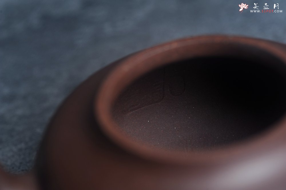 紫砂壶图片：潜力股周小培老师 特好紫泥 全手工上新桥壶 好壶期待与您结缘 - 全手工紫砂壶网