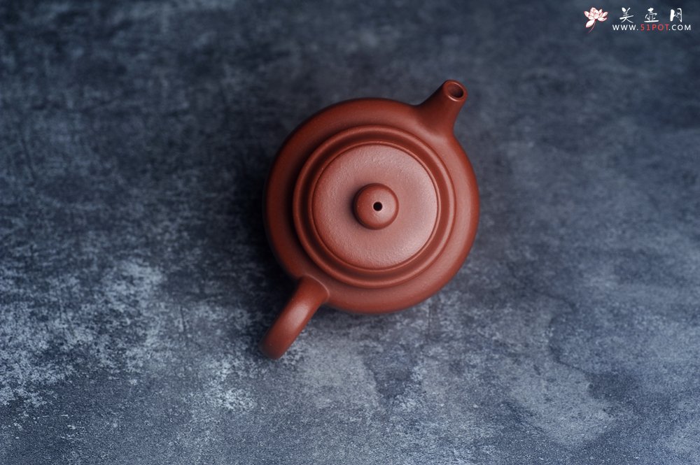 紫砂壶图片：油润老清水泥全手工小品德中壶 特实用文气 - 全手工紫砂壶网