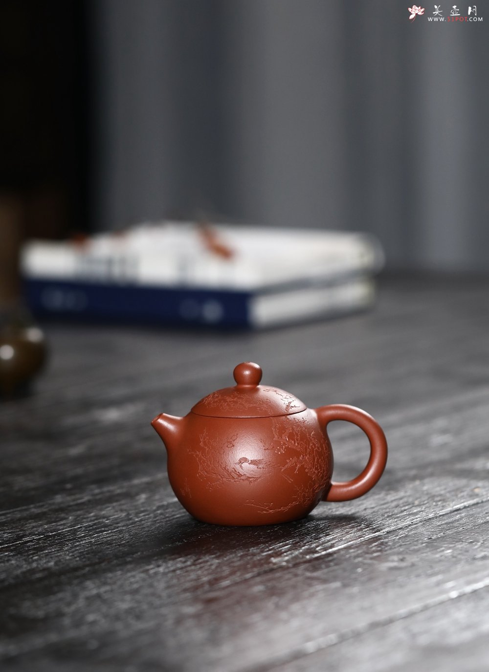 紫砂壶图片：潜力股周小培 黄龙山小红泥 特好全手工西施 装饰喜上眉梢 特文气 - 全手工紫砂壶网