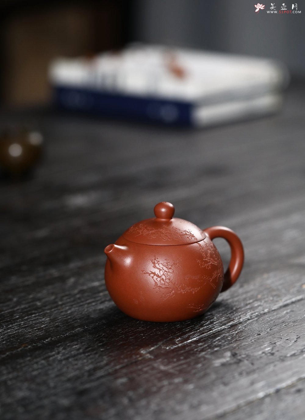 紫砂壶图片：潜力股周小培 黄龙山小红泥 特好全手工西施 装饰喜上眉梢 特文气 - 全手工紫砂壶网