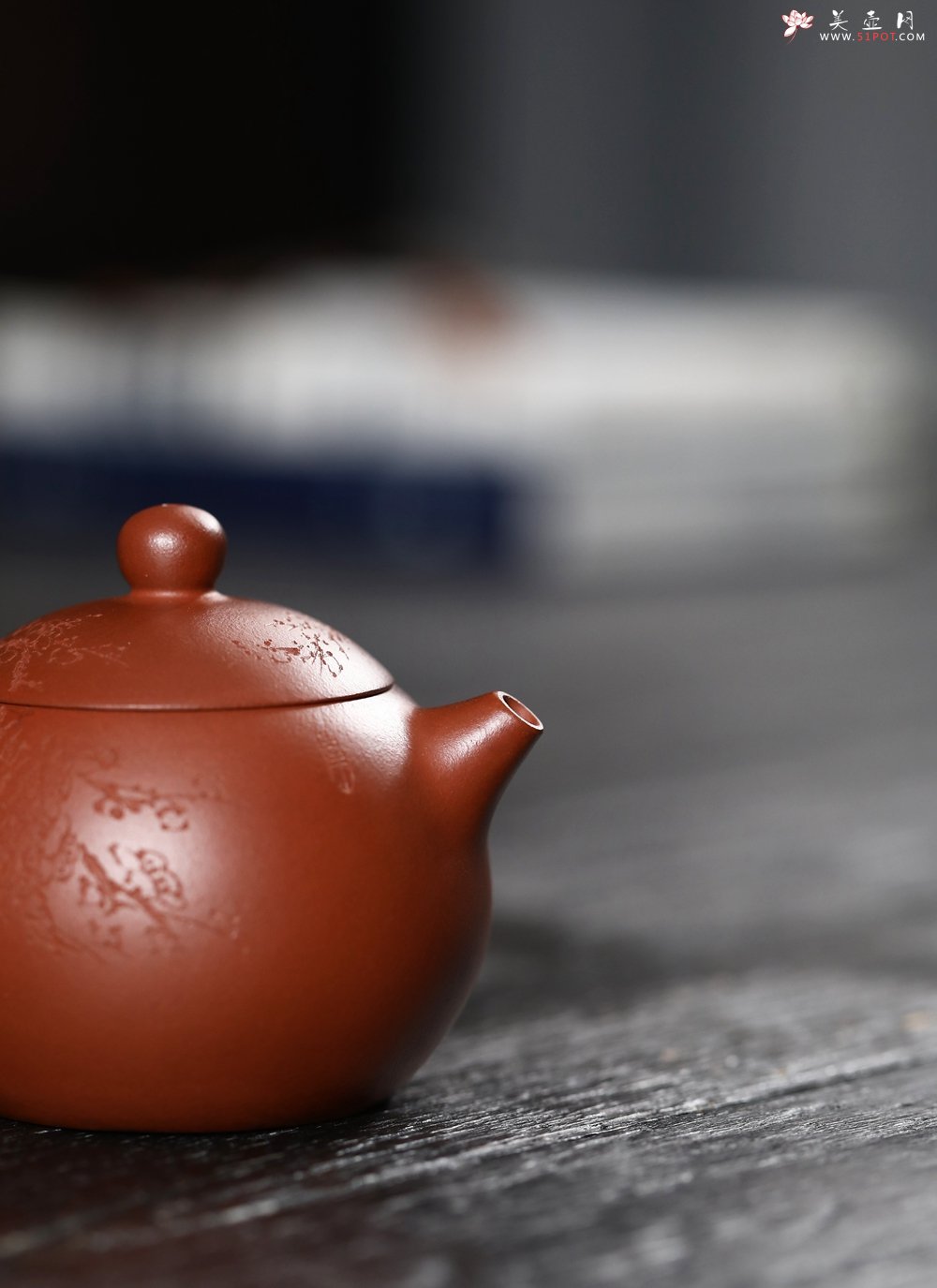 紫砂壶图片：潜力股周小培 黄龙山小红泥 特好全手工西施 装饰喜上眉梢 特文气 - 全手工紫砂壶网