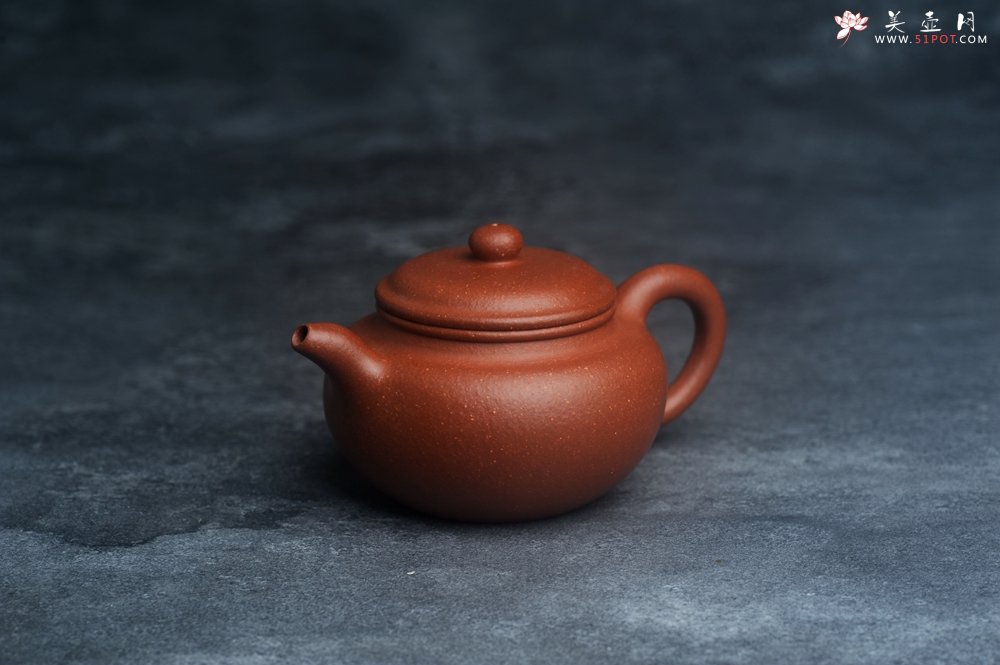紫砂壶图片：油润降坡泥 超精致全手工仿古壶 气韵流畅 - 全手工紫砂壶网
