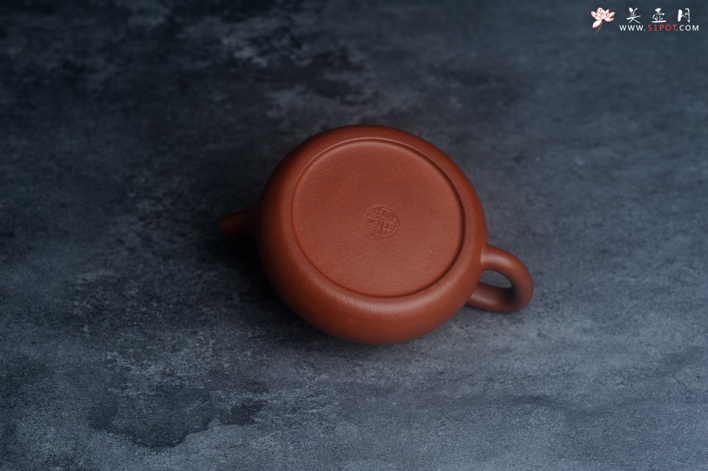 紫砂壶图片：王老师新品 庆十一特惠 全手工红降坡合瓢壶 特文气 - 全手工紫砂壶网