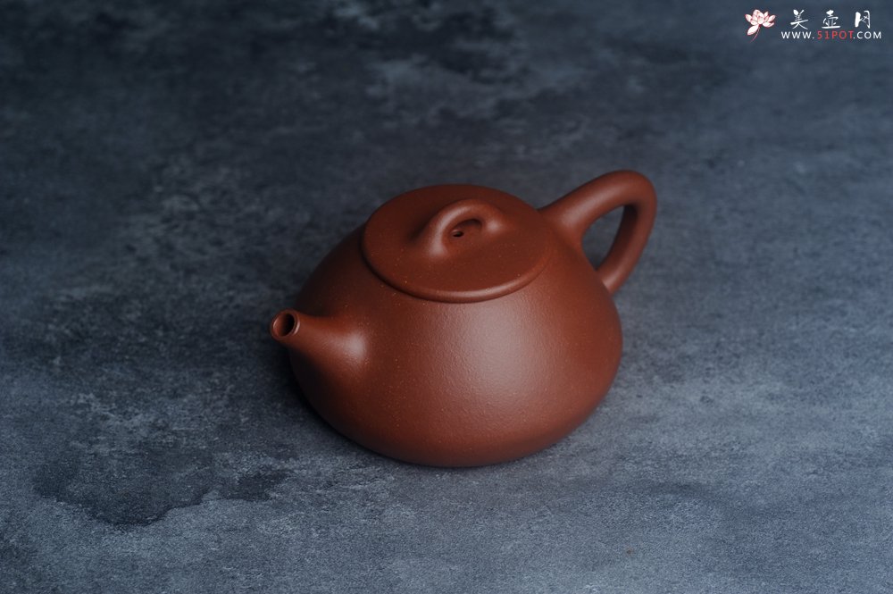 紫砂壶图片：王老师新品 庆十一特惠 全手工红降坡合瓢壶 特文气 - 全手工紫砂壶网