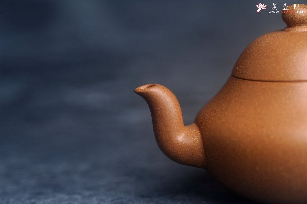 紫砂壶图片：美壶特惠 精工老段君德壶110cc 小壶超难做 极易泡养 杀茶利器 - 全手工紫砂壶网