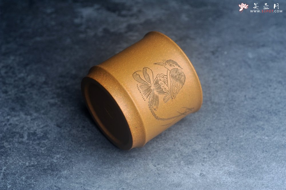 紫砂壶图片：美杯特惠 优质段泥精致清趣杯 主人杯 装饰文雅 - 全手工紫砂壶网