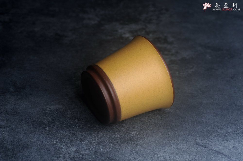 紫砂壶图片：美美杯特惠 精致花鸟紫砂杯 紫泥粉黄金段泥主人杯 茶杯 特文气 - 全手工紫砂壶网