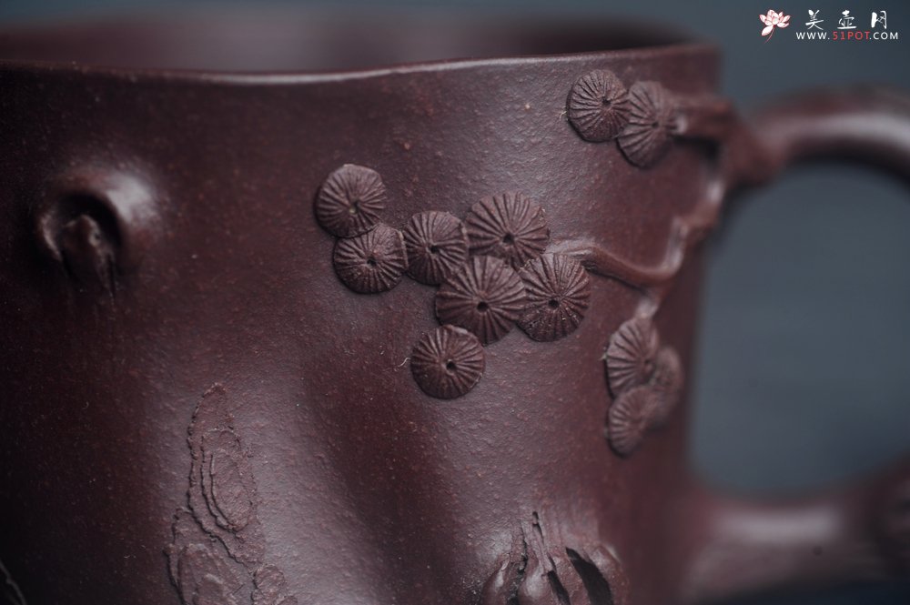 紫砂壶图片：实力演绎全手工重器松桩套组 一壶（280cc）二杯（130cc）一公道杯（188cc） - 全手工紫砂壶网