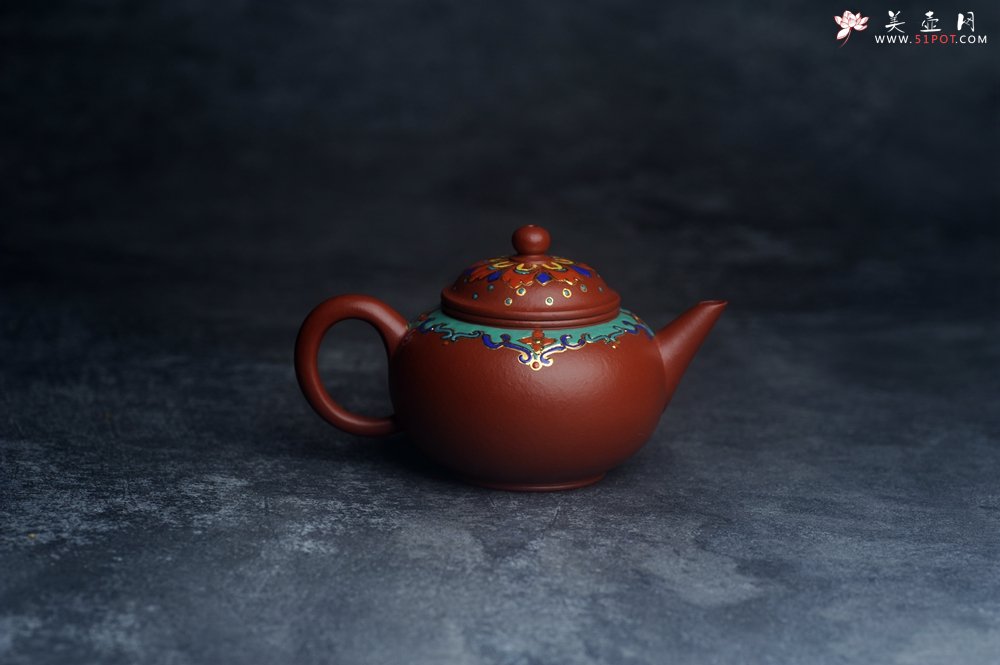 紫砂壶图片：美壶特惠 优质朱泥宫廷风格珐琅彩水平壶 茶人醉爱 - 全手工紫砂壶网