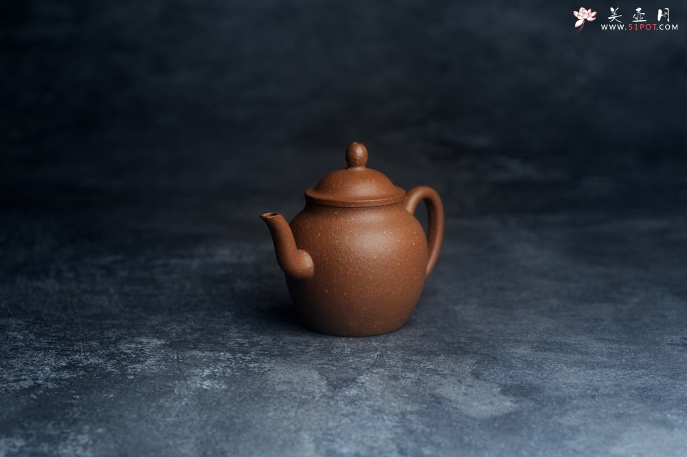 紫砂壶图片：美壶特惠 特好30目老段泥高灯壶 茶人醉爱 - 全手工紫砂壶网
