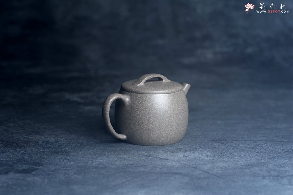 紫砂壶图片：美壶特惠 特好青段泥汉瓦紫砂壶 茶人醉爱 - 全手工紫砂壶网