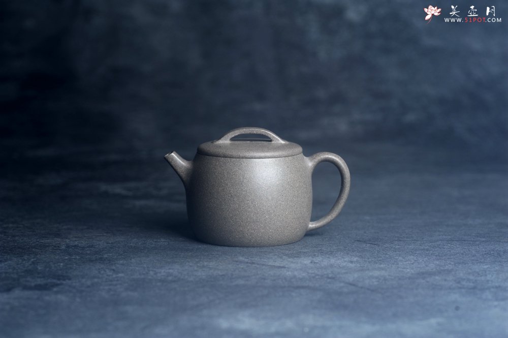 紫砂壶图片：美壶特惠 特好青段泥汉瓦紫砂壶 茶人醉爱 - 全手工紫砂壶网