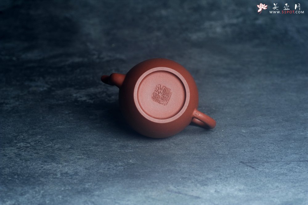 紫砂壶图片：美壶特惠 特好底槽青高灯壶 茶人醉爱 - 全手工紫砂壶网