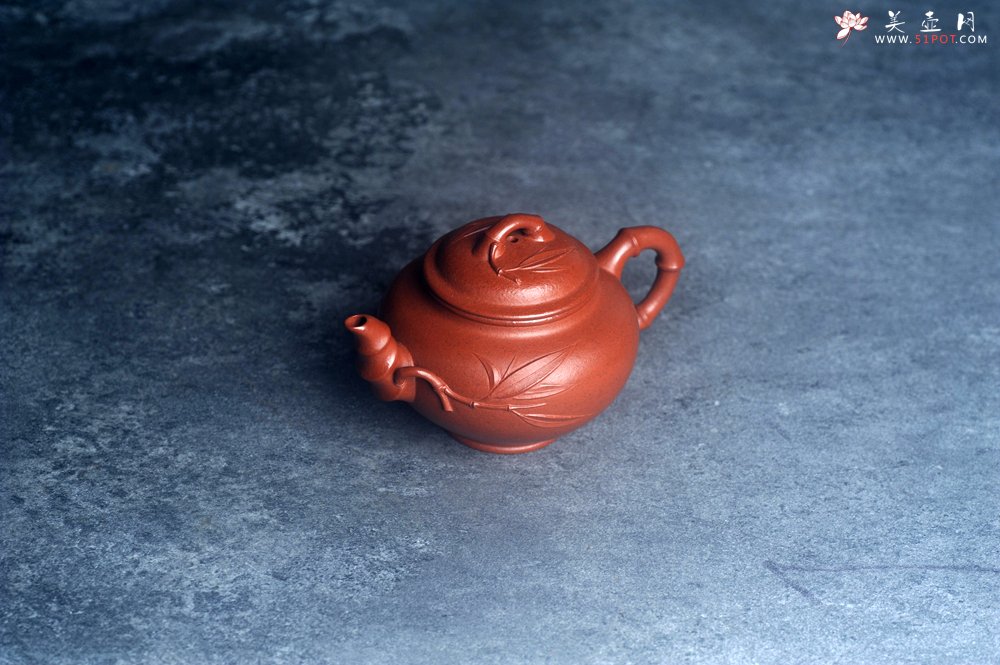 紫砂壶图片：美壶特惠 特好老朱泥竹报春壶 茶人醉爱 - 全手工紫砂壶网