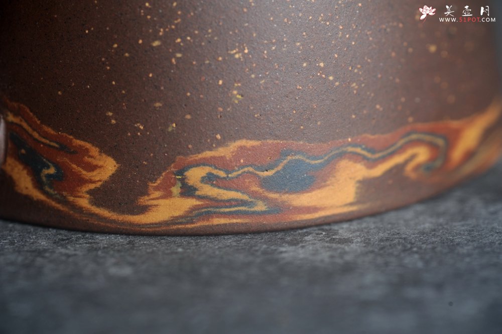 紫砂壶图片：美壶特惠 特好紫泥绞泥柱础壶 茶人醉爱 - 全手工紫砂壶网