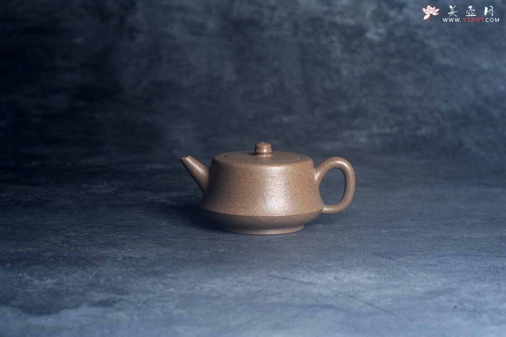 紫砂壶图片：美壶特惠 特好老青段泥柱础壶 茶人醉爱 - 全手工紫砂壶网