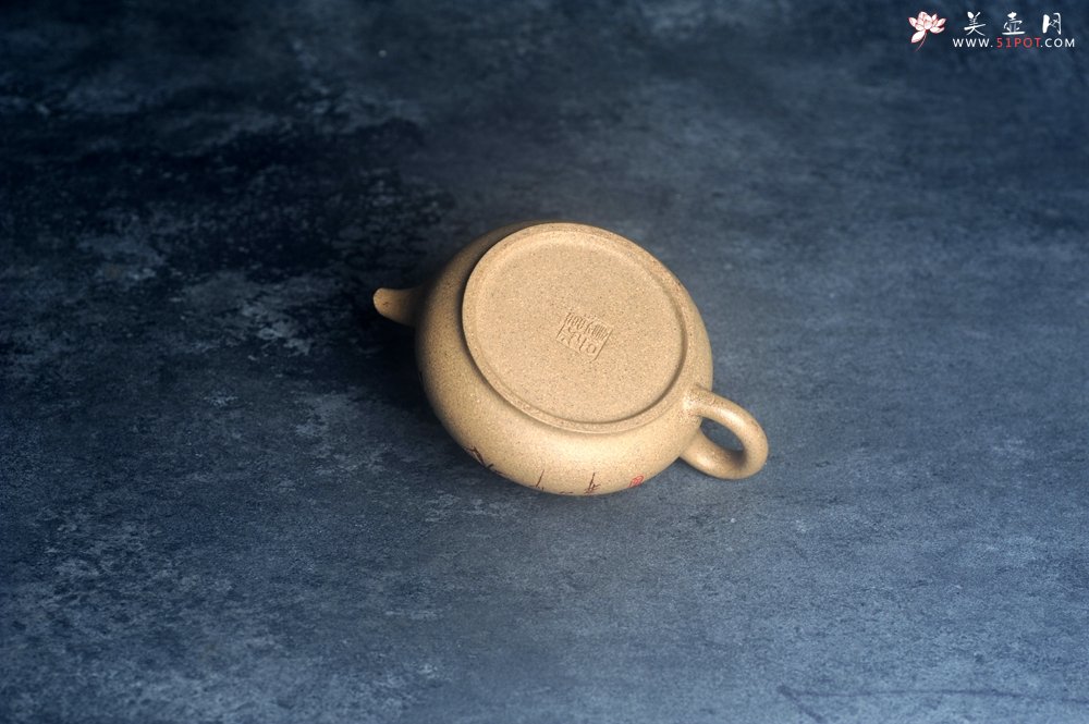 紫砂壶图片：美壶特惠 特好老段泥汲泉壶 茶人醉爱 - 全手工紫砂壶网