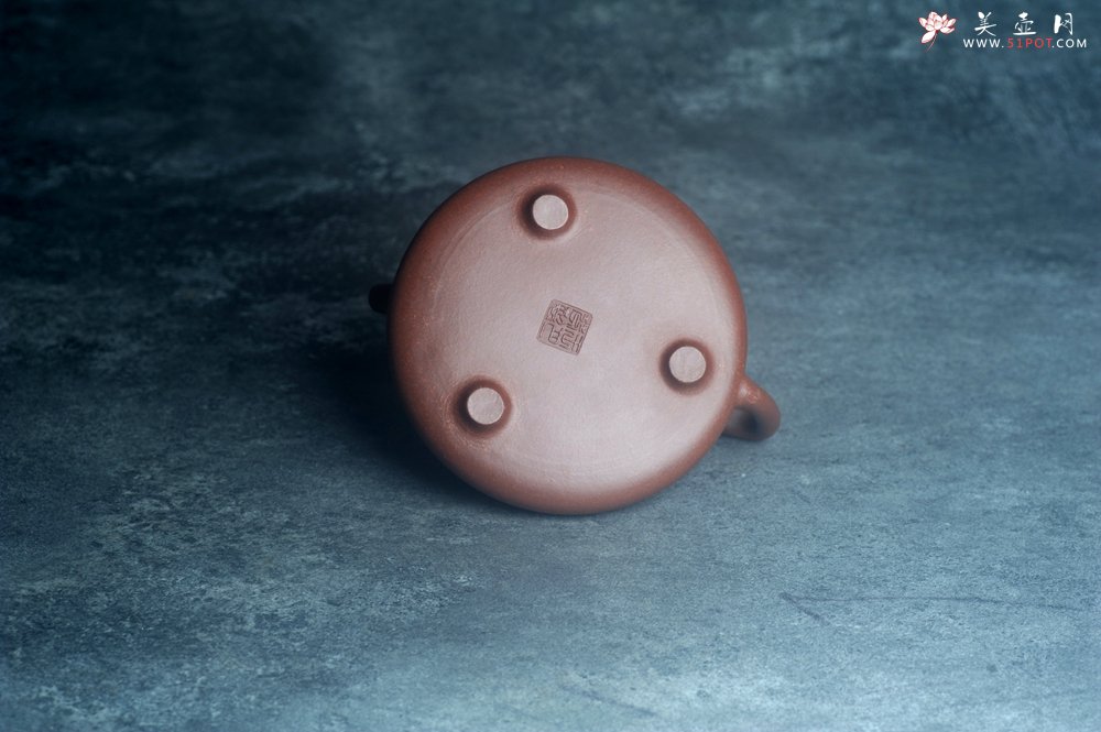 紫砂壶图片：美壶特惠 特好老紫泥子冶石瓢 范小君徒装饰君子竹  寒夜客来茶当酒 竹炉汤沸火初红 - 全手工紫砂壶网