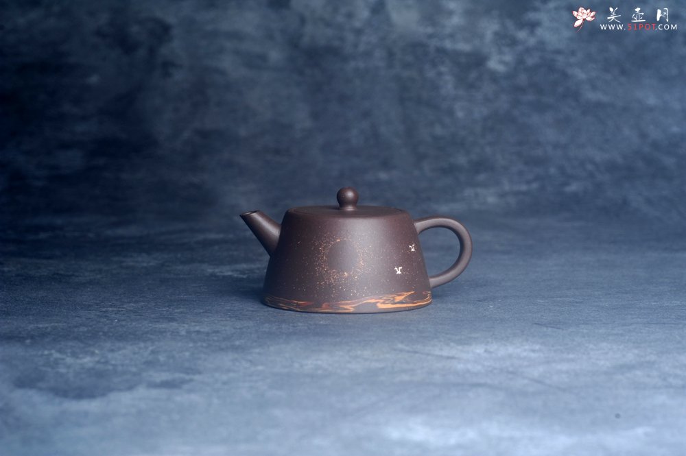 紫砂壶图片：美壶特惠 特好紫泥绞泥柱础壶 茶人醉爱 - 全手工紫砂壶网