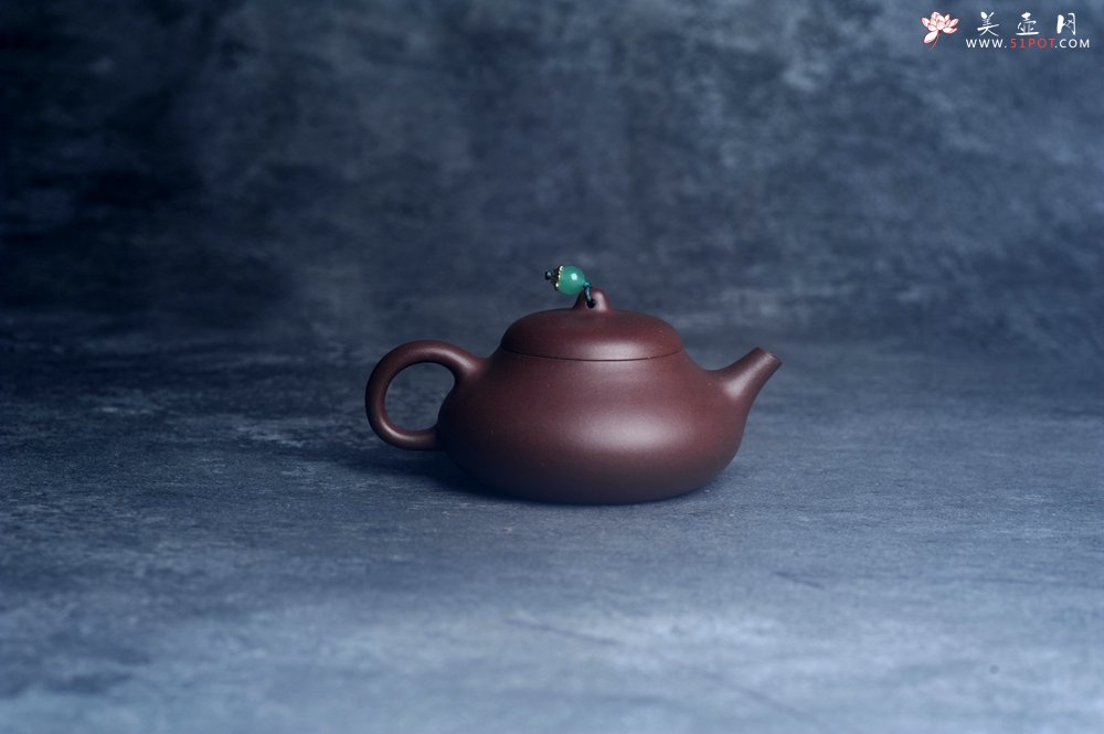 紫砂壶图片：美壶特惠 特好老紫泥乳鼎石瓢壶 茶人醉爱 - 全手工紫砂壶网