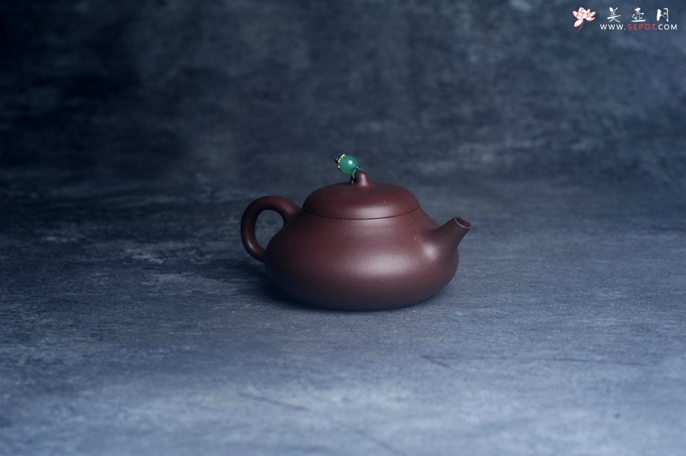 紫砂壶图片：美壶特惠 特好老紫泥乳鼎石瓢壶 茶人醉爱 - 全手工紫砂壶网