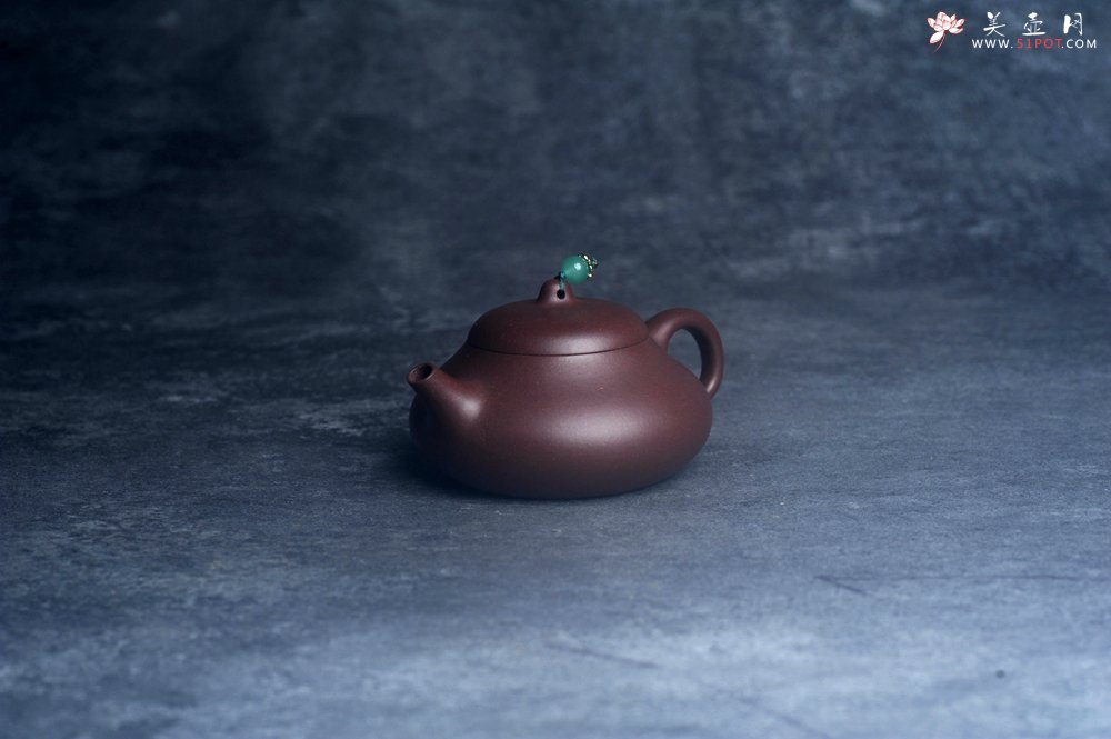 紫砂壶图片：美壶特惠 特好老紫泥乳鼎石瓢壶 茶人醉爱 - 全手工紫砂壶网