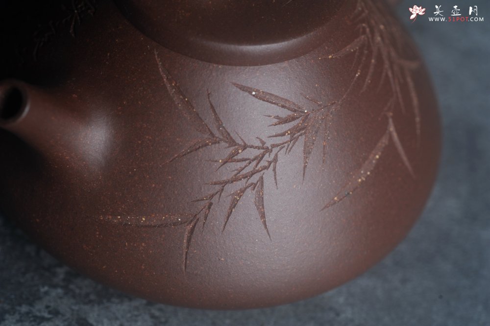 紫砂壶图片：美壶特惠 特好老紫泥子冶石瓢 刻竹特文气 - 全手工紫砂壶网