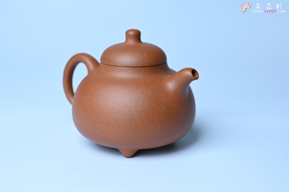 紫砂壶图片：美壶特惠 优质红降坡泥乳鼎壶 茶人醉爱 - 全手工紫砂壶网