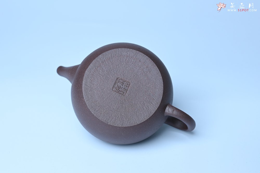 紫砂壶图片：美壶特惠 特好老紫泥涌泉壶 茶人醉爱 - 全手工紫砂壶网