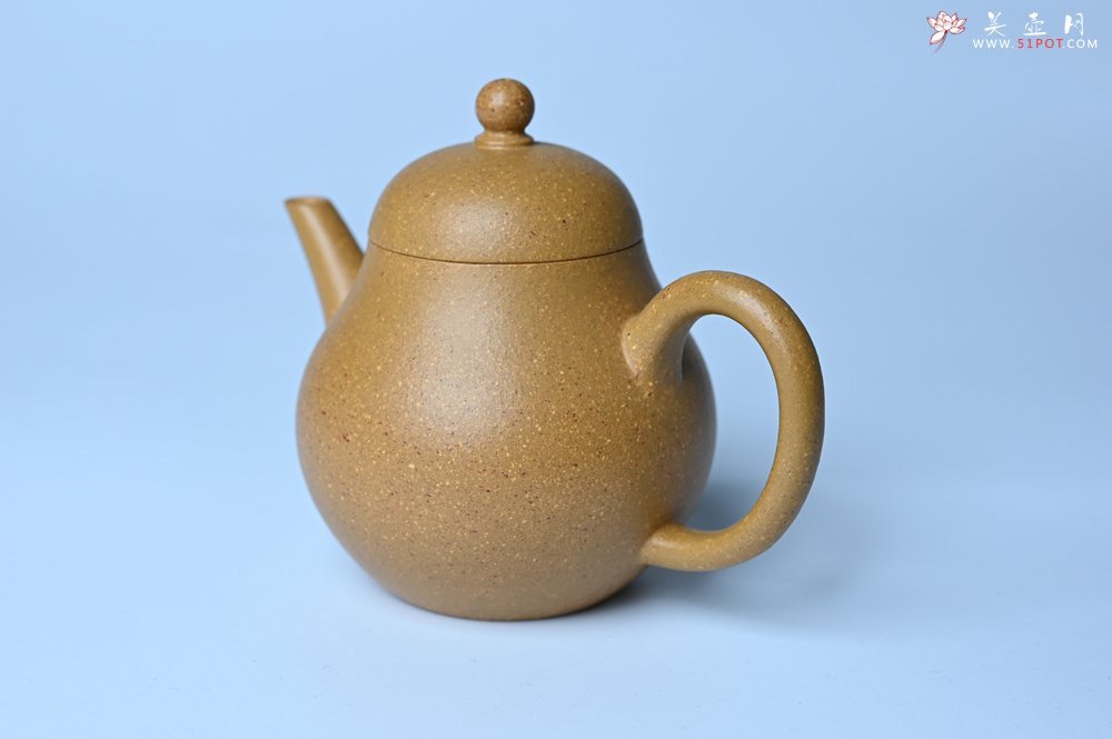 紫砂壶图片：美壶特惠 特好黄金段泥梨形壶 - 全手工紫砂壶网