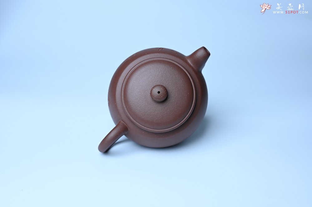 紫砂壶图片：毛国强入室弟子黄云初 特好老紫泥福圆壶 名家何水法书法“离幻即空” 刘世涛伯陶刻 - 全手工紫砂壶网