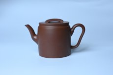 紫砂壶图片：美壶特惠 优质底槽青汉瓦壶 茶人醉爱 - 全手工紫砂壶网