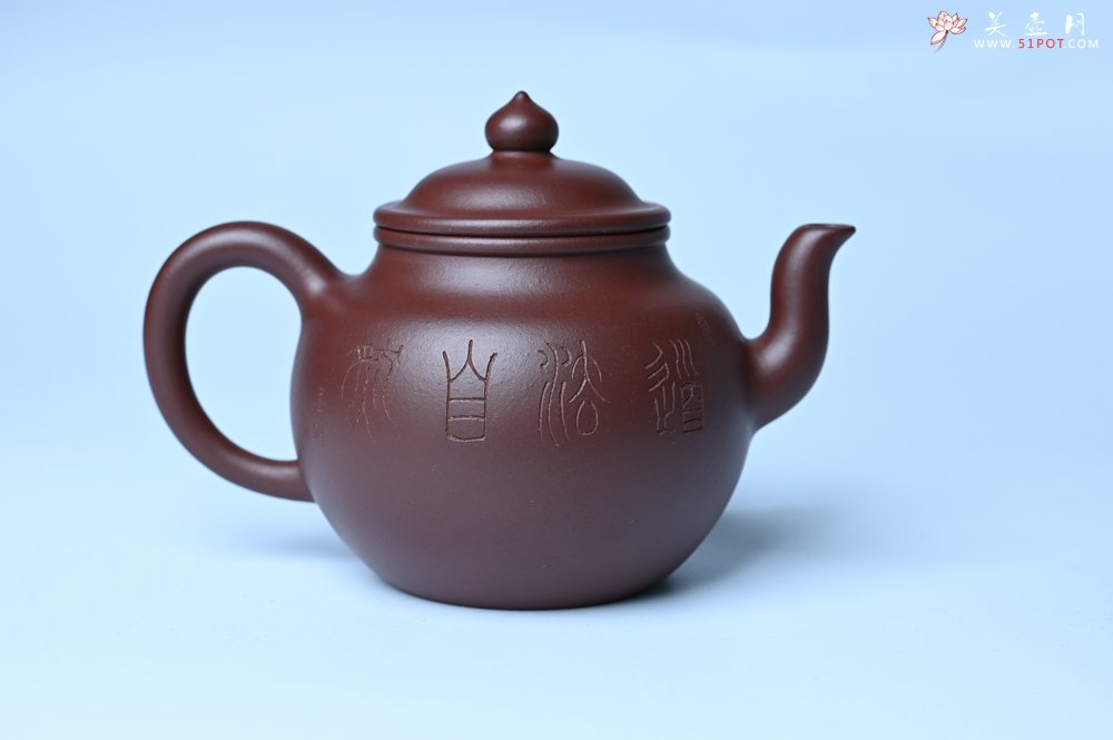 紫砂壶图片：油润黄龙山4号深井红皮龙 全手工高灯壶 文气装饰人物 道法自然 - 全手工紫砂壶网