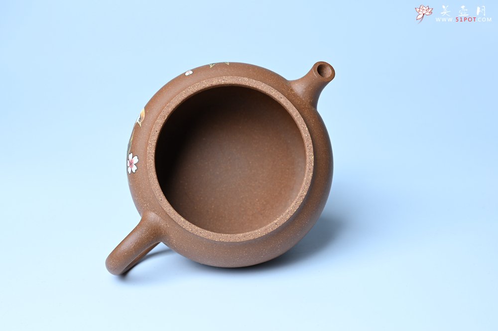 紫砂壶图片：美壶特惠 优质降坡泥花鸟听兔壶 茶人醉爱 - 全手工紫砂壶网
