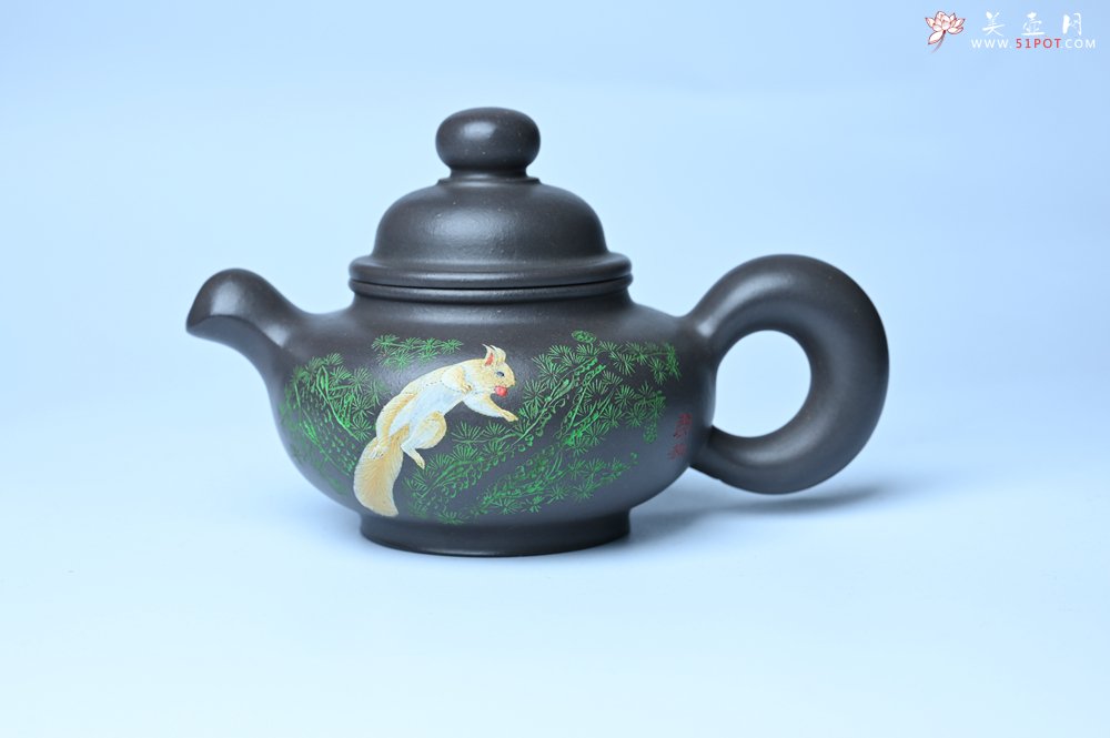紫砂壶图片：美壶特惠 手工手制紫砂壶特好青灰泥松鼠壶 茶壶 茶具 单壶 - 全手工紫砂壶网