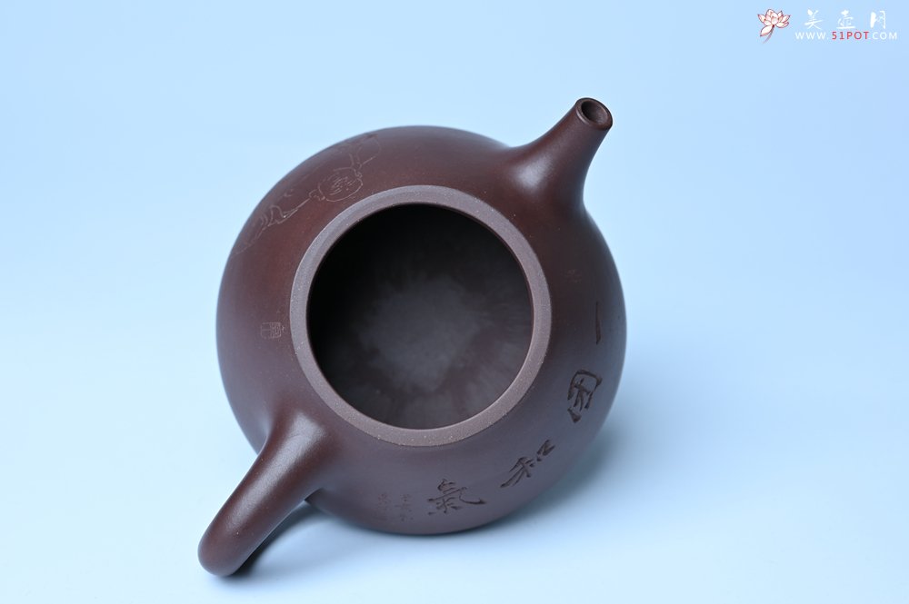 紫砂壶图片：油润底曹青 全手工景舟小石瓢 装饰人物 特文气 - 全手工紫砂壶网