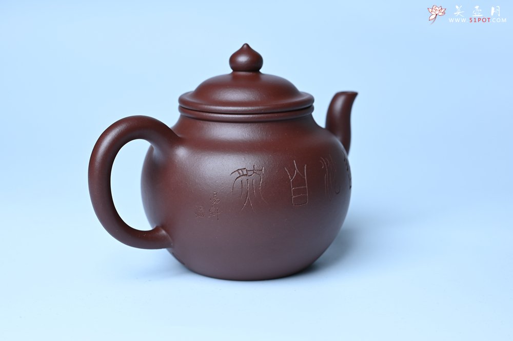 紫砂壶图片：油润黄龙山4号深井红皮龙 全手工高灯壶 文气装饰人物 道法自然 - 全手工紫砂壶网