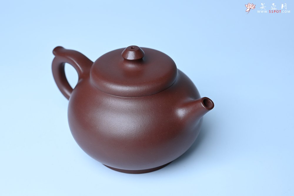紫砂壶图片：潜力股周小培老师 4号井深井红皮龙全手工修德壶 养后特润 期待与您结缘 - 全手工紫砂壶网