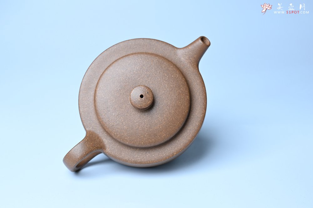 紫砂壶图片：美壶特惠  精工老段周盘壶 小壶难做 易泡养 杀茶利器 - 全手工紫砂壶网