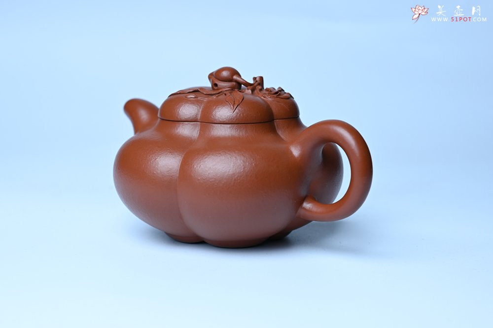 紫砂壶图片：美壶特惠 精品大红袍朱泥上合桃 茶人醉爱 - 全手工紫砂壶网