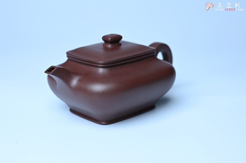 紫砂壶图片：油润老紫泥全手工精工小四方虚扁壶 - 全手工紫砂壶网