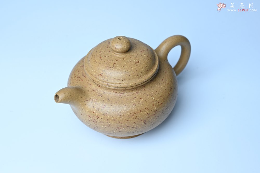 紫砂壶图片：美壶特惠 特好粗砂桃花段泥掇只紫砂壶 茶人醉爱 - 全手工紫砂壶网