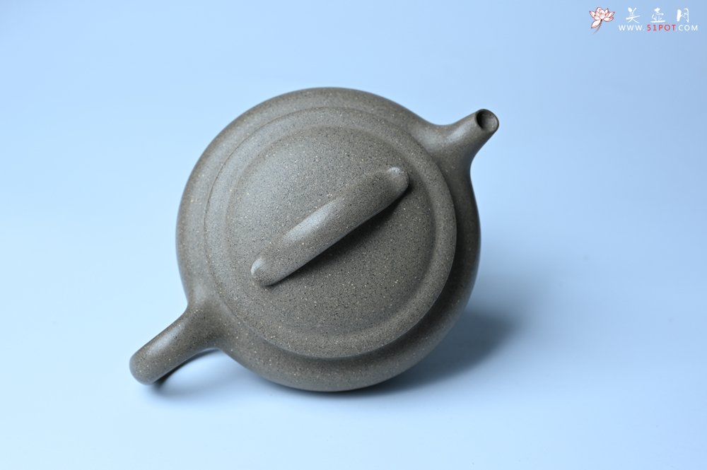 紫砂壶图片：美壶特惠 特好芝麻绿泥云帆紫砂壶 茶人醉爱 - 全手工紫砂壶网